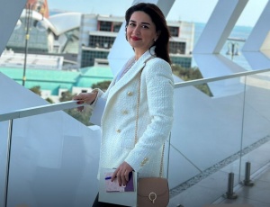 6 rəqəminin sirri &ndash; &ldquo;K&ouml;vrək addımlar&rdquo;dan &ldquo;Qar dənəcikləri&rdquo;nə qədər