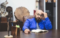 Yazı — Sözün çölüdürmü?