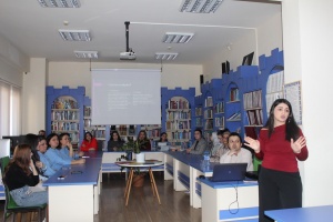 “Sağlamlıq körpəlikdən başlayır” adlı maarifləndirici təlim keçirilib