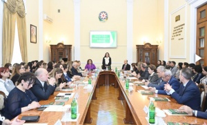 Prezident Kitabxanasında &ldquo;Qarabağ florası&rdquo; kitabına həsr olunmuş dəyirmi masa ke&ccedil;irilib