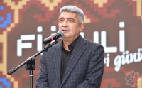 Ruhu yaşıl, səsi ağdır... -PORTRET