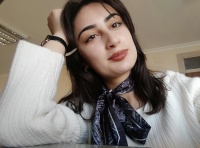 Hər kəsin bir xurma ağacı olaydı kaş ki...