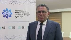 MÜTALİƏ MƏDƏNİYYƏTİ ÜÇÜN SEÇMƏLƏR – Natiq Məmmədli, “Taclı mələklər”