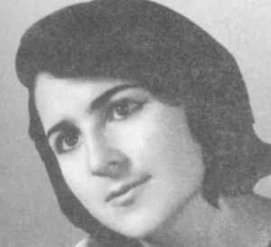 Onun C&uuml;lyettası bir ayrı C&uuml;lyetta idi