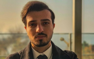 “Gözlərimi bağlayım, sayım birdən onacan...”