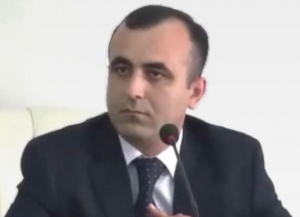 Redaksiyanın po&ccedil;tundan - M&ouml;vs&uuml;mağa Ədalətoğlunun essesi