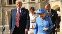 Donald Tramp Britaniya kraliçası