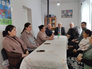 Muxas kənd Diyarş&uuml;naslıq evində dəyirmi masa