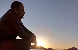 &ldquo;Mənə k&ouml;mək elə, unudum səni&rdquo; - ŞEİRLƏR