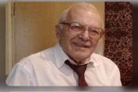 Rus və bolqar dillərini g&ouml;zəl bilirdi