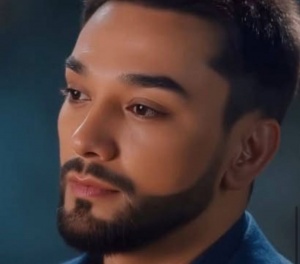 He&ccedil; vaxt m&uuml;asirliyini itirməyən ifa...