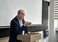 Prezidentimizin m&uuml;sahibələrini oxuyun, onlar kitabdır, kitab...