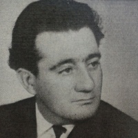 Az tanınmışlardan Nurəddin Qəmbər
