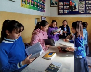 Əcəmi Nax&ccedil;ıvaninin anadan olmasının 900 illik yubileyi m&uuml;nasibətilə kitab sərgisi təşkil olunub