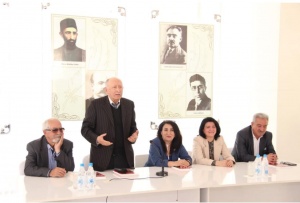 Sumqayıt Poeziya Evi “Azərbaycan&quot; jurnalının kollektivinə qucaq açdı