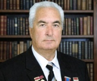 &Ouml;mr&uuml;n zirvəsi - PORTRET