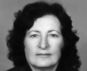 Polis rəisi aktrisanı g&uuml;llələmək istəyir