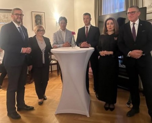 Varşava Üsyanı Muzeyində Azərbaycan dilində audio bələdçi istifadəyə verilib