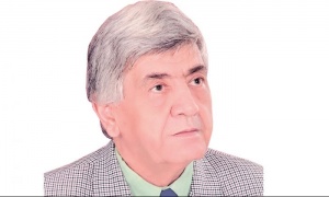 Həm bərpaçı-heykəltəraş, həm tərcüməçi, həm dramaturq...