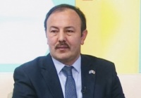 Novruz t&uuml;rk&uuml;nm&uuml;, farsınmı bayramıdır? &ndash; MƏNBƏLƏR NƏ DEYİR?