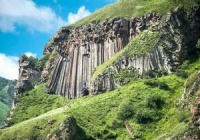 “Canyataq-Gülyataq qızılı” – Zahirə Cabir