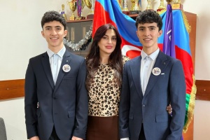 Bir direktor və bir şagird layihəsində bu dəfə bir direktor və iki şagird