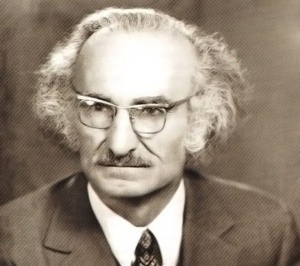 Xalq rəssamı Lətif Kərimovun doğum g&uuml;n&uuml;d&uuml;r