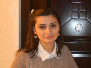 &ldquo;Biri ikisində&rdquo; &ndash; Xəyalə Sevilin şeiri ilə