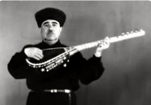 G&uuml;neydən gələn saz avazı...