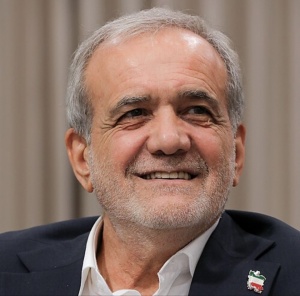 İranın azərbaycanlı prezidentinin 72-si tamam oldu
