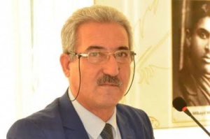 M&Uuml;TALİƏ MƏDƏNİYYƏTİ &Uuml;&Ccedil;&Uuml;N SE&Ccedil;MƏLƏR &ndash; İbrahim İlyaslının şeirləri