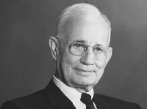 QISA FİKİR XƏZİNƏSİ - &laquo;Əvvəl &ouml;z&uuml;n&uuml;n xoşuna gəlməlisən, sonra başqalarının&raquo; - Napoleon Hill