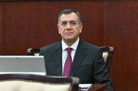 S&ouml;z&uuml;nə sahib &ccedil;ıxmağı bacaran deputat...