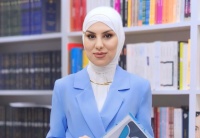 M&uuml;taliə saatı: Bahar Bəxtiyarqızı, &ldquo;Əslində, mən kiməm?!&rdquo;