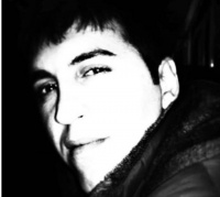 Bir şair və bir şeir