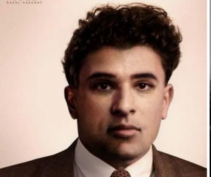 Xilas &uuml;&ccedil;&uuml;n Mikayıl M&uuml;şfiqin cəhdləri