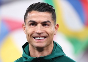 Pakistanda baraj, Fələstində məktəb tikdirən, &ldquo;Altın ayaqqabı&rdquo;lı adam  - KRİŞTİANO RONALDO