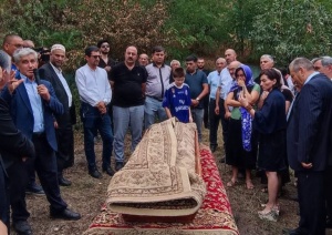 Saz: beşikdən məzara kimi&hellip;