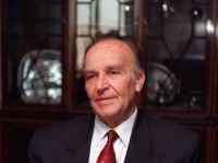 QISA FİKİRLƏR XƏZİNƏSİndə Ali İzzətbeqovi&ccedil;