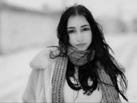 Sevinc və kədərin, &uuml;mid və &uuml;midsizliyin, vəfanın və xəyanətin dili - POEZİYA