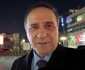 O, həmişə işıq və &uuml;mid axtarışında olub...