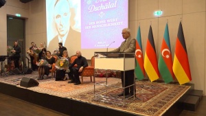 Berlində Mir Cəlalın alman dilinə tərc&uuml;mə edilmiş hekayələrindən ibarət kitabın təqdimatı olub