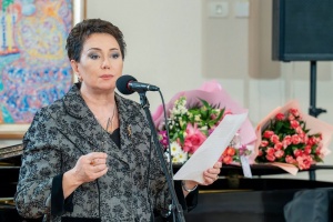 Xalq yazı&ccedil;ısı Elmira Axundovanın yaradıcılıq gecəsi ke&ccedil;irildi