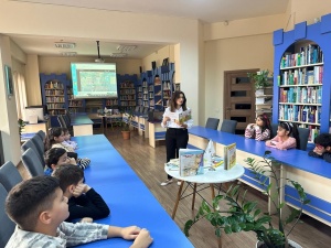 Uşaq Kitabxanasında uşaq h&uuml;quqlarına dair maarifləndirici tədbir ke&ccedil;irilib