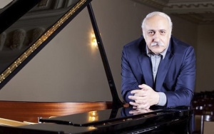 Eldar Mansurov &ndash; &ccedil;ağdaş musiqimizin canlı klassiki