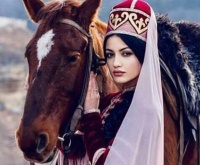 Azərbaycan və Altay t&uuml;rkcəsində qadınla bağlı atalar s&ouml;zləri