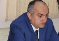 BİRİ İKİSİNDƏ Elşən Əzimin şeirləri ilə