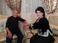 &Ouml;l&uuml;ms&uuml;zl&uuml;y&uuml;n m&uuml;barək, Dədə ...