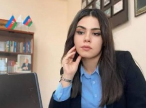 ŞEİR SAATI G&uuml;lay Tahirli ilə