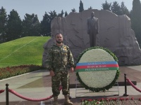 Qəlbi Vətən sevgili gənc